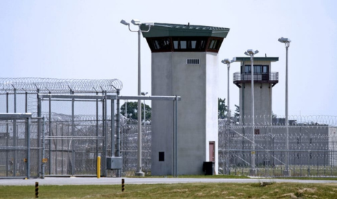 A Complete Guide to Federal Prisons and How to Prepare for the Journey